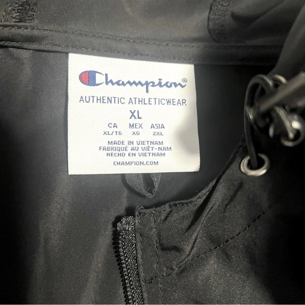 CHAMPION Large Stadium Full-Zip Jacket, Script Logo Water Resistant NWOT Outdoor